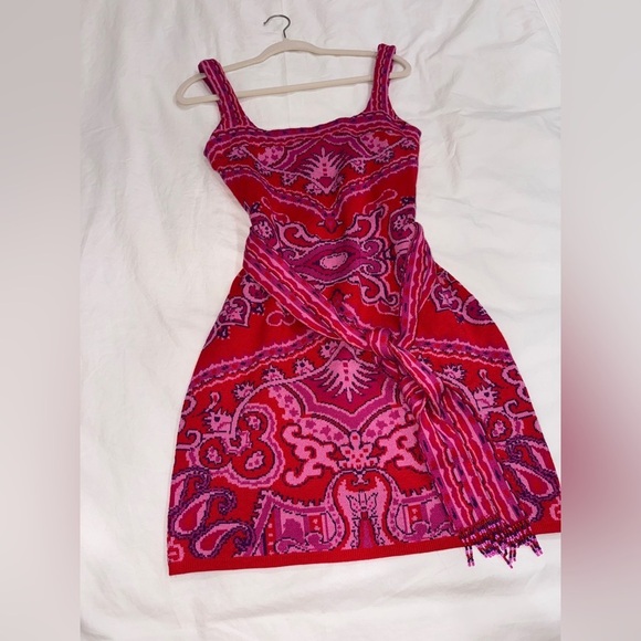 Red Paisley Scarf Knit Mini Dress - Picture 2 of 13